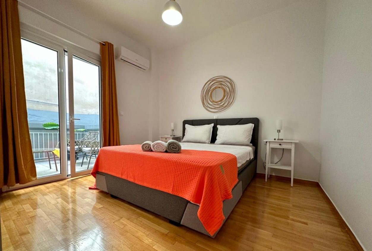 Pallantos 4, Athens